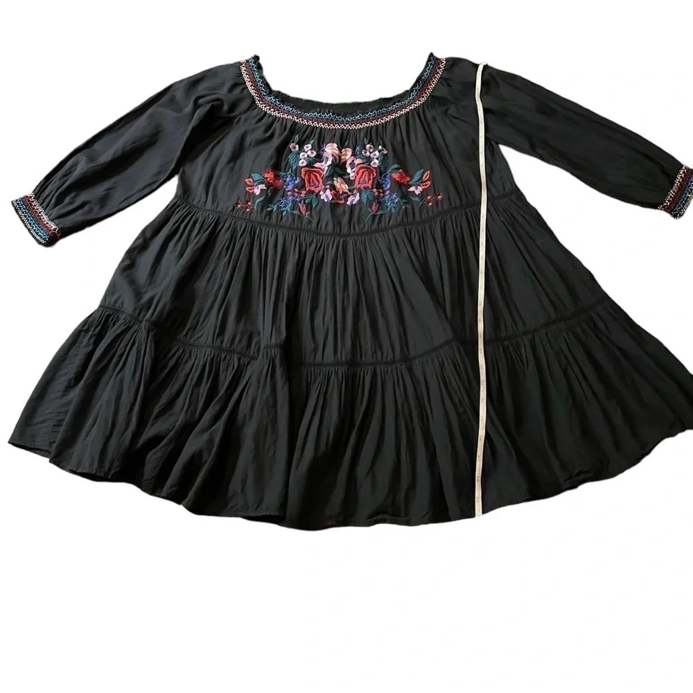 FREE PEOPLE BLACK EMBROIDERED OFF THE SHOULDER TIERED DRESS SIZE MEDIUM